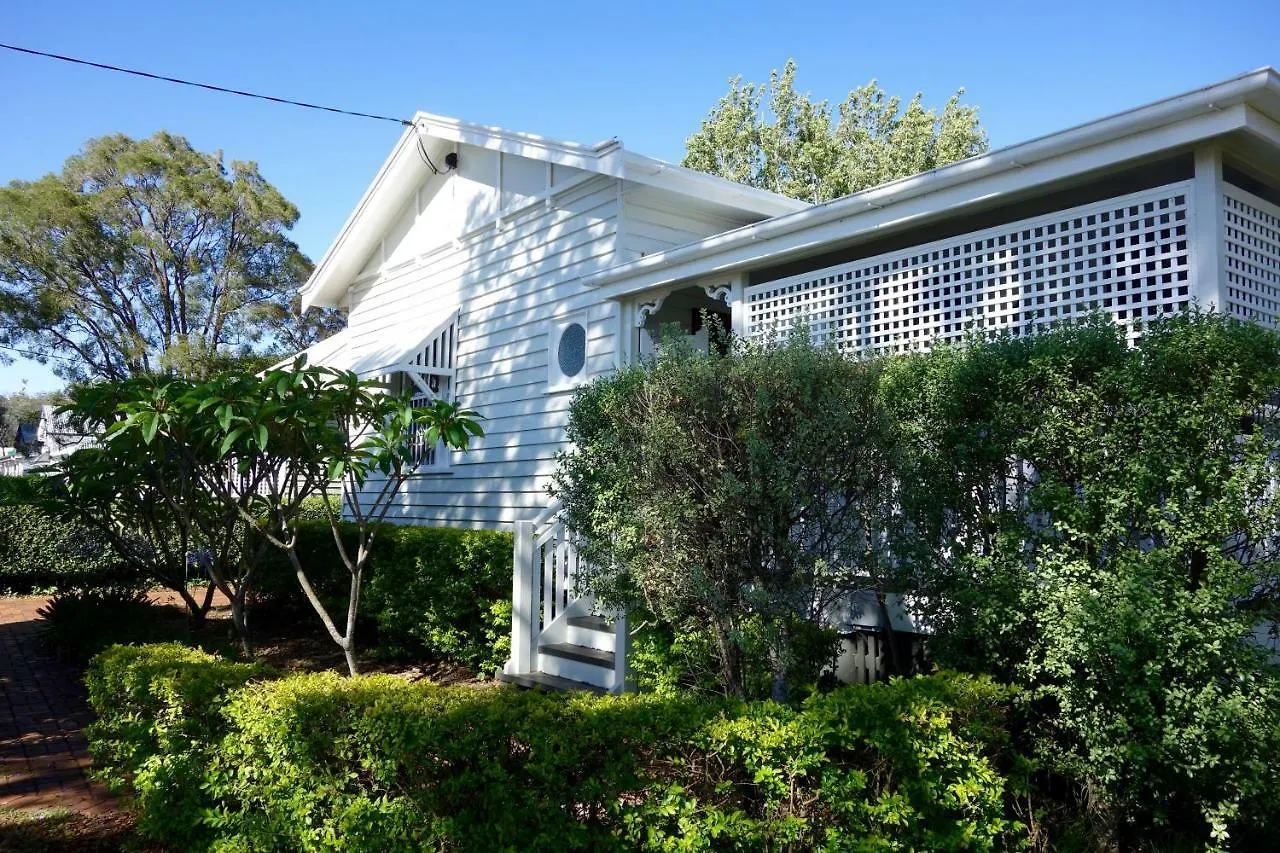 Вилла Frangipani House Тувумба 0*,  Австралия